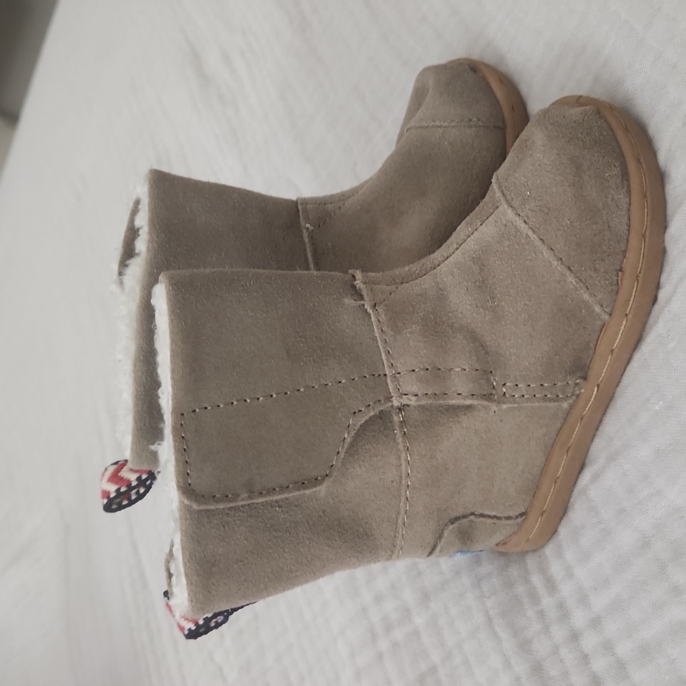 Toms Toddler winter suede boots T5 Beige Kids Tan